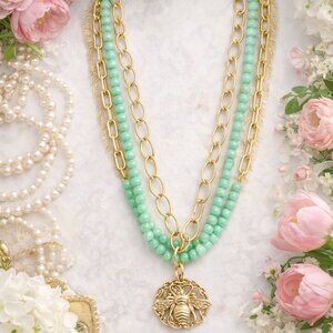 Southern Glitz Bee Pendant Necklace | Green Beaded Layered Necklace | Gold Chain